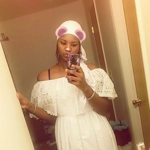 Meet your Posher, Barhamienne